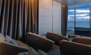 2 Bed Room Sea View High Floor Luxury Accomodation
