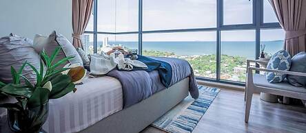 2 Bed Room Sea View High Floor Luxury Accomodation