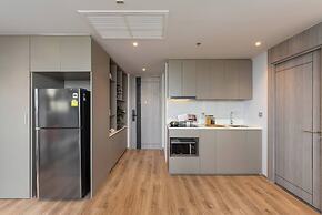 2 Bed Room Sea View High Floor Luxury Accomodation