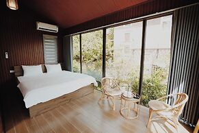 Hola Homestay