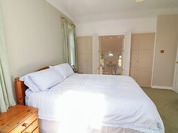 Larkspur Cottage