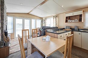 Host Stay Leon s Retreat