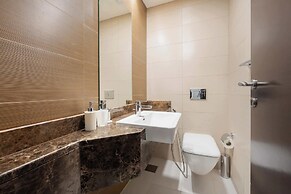 Dubai Marina Sleeps 3 Very Close to the Beach