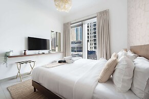 Dubai Marina Sleeps 3 Very Close to the Beach