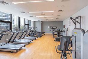 Dubai Marina Sleeps 3 Very Close to the Beach