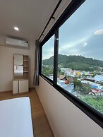 Hill Bay Suites