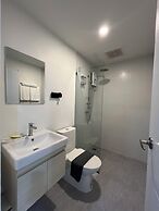 Hill Bay Suites