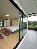 Hill Bay Suites
