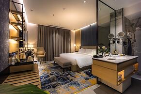 Tuvana Hotel