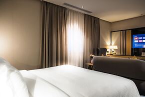 Tuvana Hotel