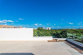 D410 Lorena Ochoa 4 Bedroom Apts