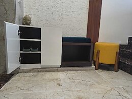 HomiStay - 3BHK