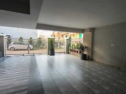 HomiStay - 3BHK