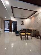 HomiStay - 3BHK