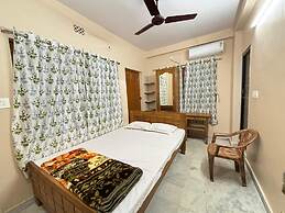 Sri Mayapur Chandrodaya Guest House