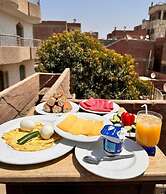 Great Pyramids Lodge