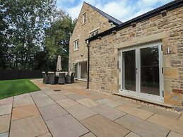 Alston House