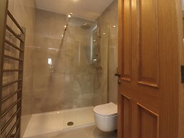 Alston House
