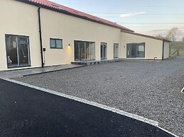 1 New Dairy Barn