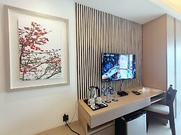 The Peace Palace Luxury Hotel