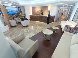 The Peace Palace Luxury Hotel
