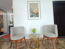 The Peace Palace Luxury Hotel