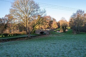 Nature's Lodge