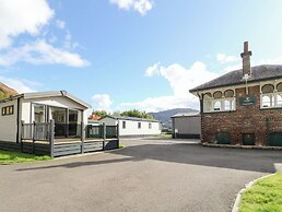 Altair Lodge