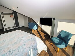 11 Brython Place