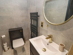 10 Brython Place