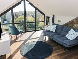 10 Brython Place