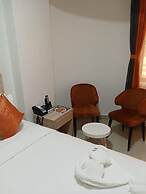 The Grand Empire Hotel