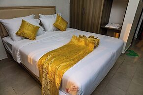 The Grand Empire Hotel