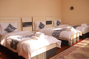 City Garden Hotel