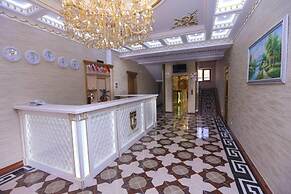 City Garden Hotel