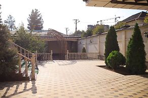 City Garden Hotel