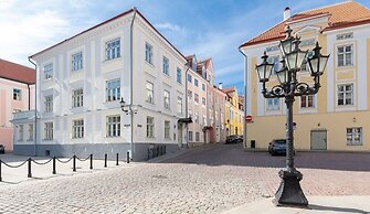 Toompea Castle 2-Storey Unique Apartment