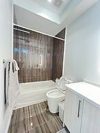Bentley Commons Fallsview Towns