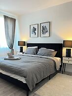 Bentley Commons Fallsview Towns
