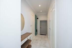 Toompea Castle 2 BR Old Town Apartment