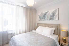 Toompea Castle 2 BR Old Town Apartment