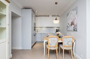 Toompea Castle 2 BR Old Town Apartment