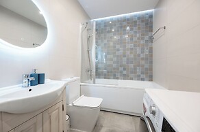 Toompea Castle 2 BR Old Town Apartment