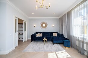 Toompea Castle 2 BR Old Town Apartment