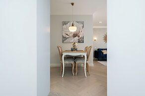 Toompea Castle 2 BR Old Town Apartment