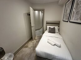 Wembley Park High Spec 6 Apartment Block