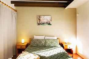 Bumblebrook Farm Motel