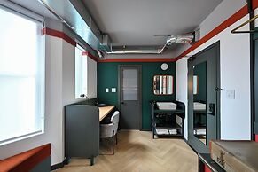 Nomas Hotel