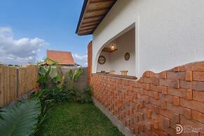 Lumina Villa Sidemen