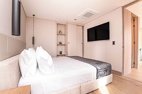 Jatisa Living by Housy